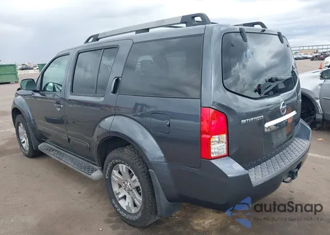 2010 Nissan Pathfinder Se z USA, uszkodzony, nr VIN 5N1AR1NB9AC600134